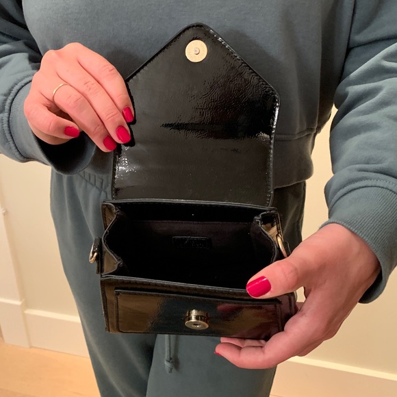 Perfect Tiny Bag!! - Picture 3 of 3